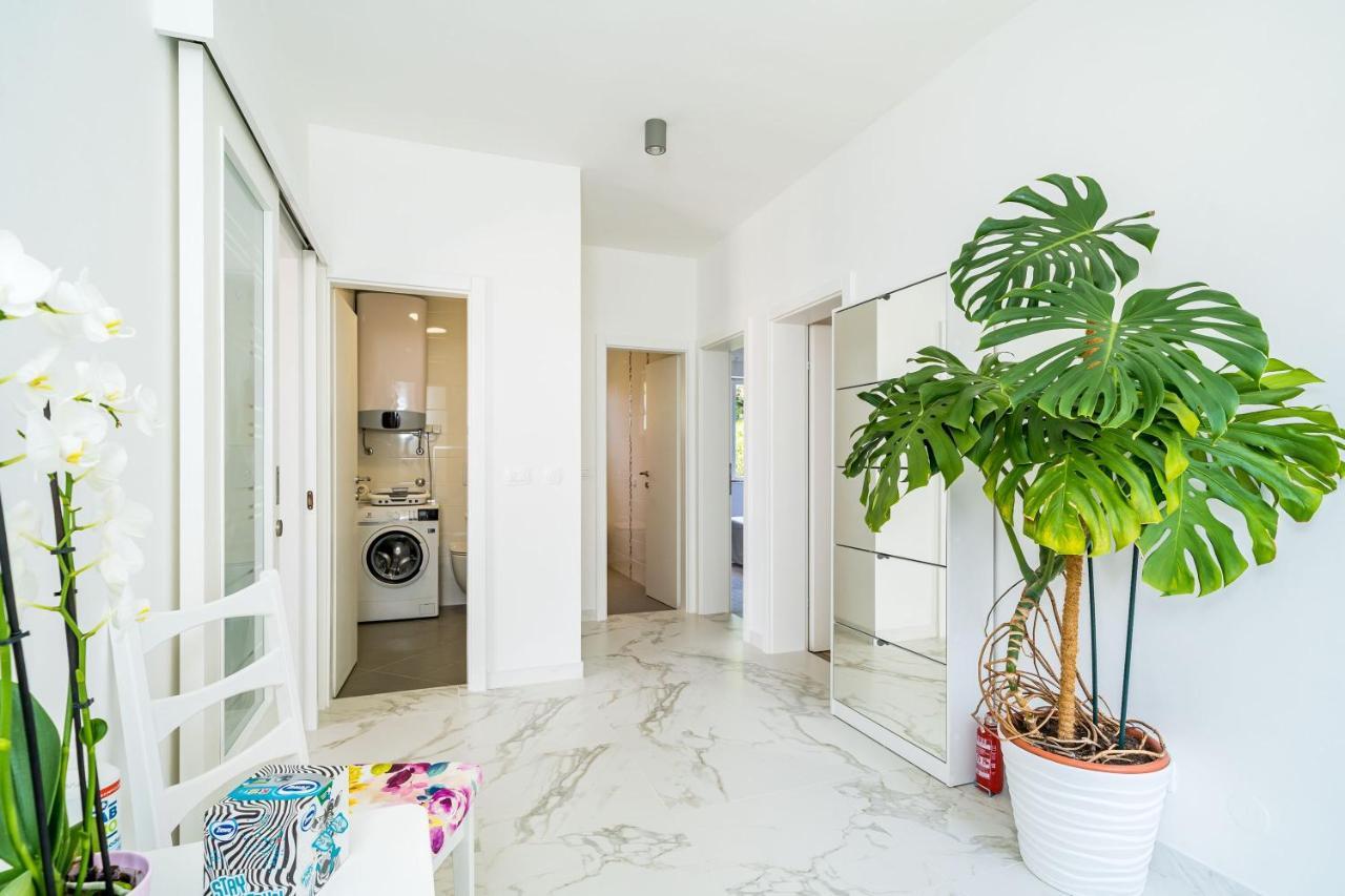 Nona'S Paradise Apartment - Free Parking Затон Экстерьер фото